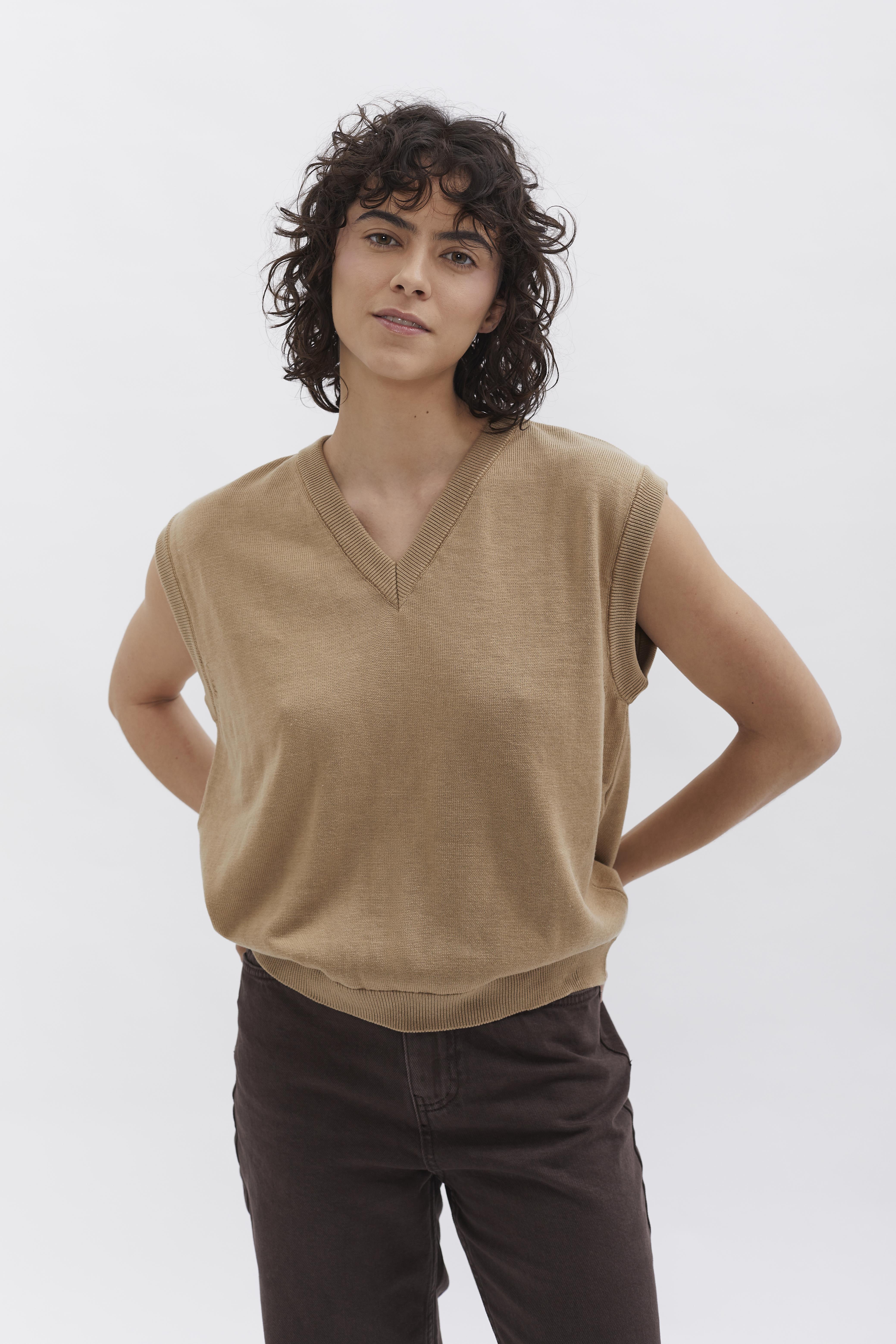 D-Brand, Jackets, Vest, Cardigans, Knit Vest, SAND, Creme, 226301, 226301-256
