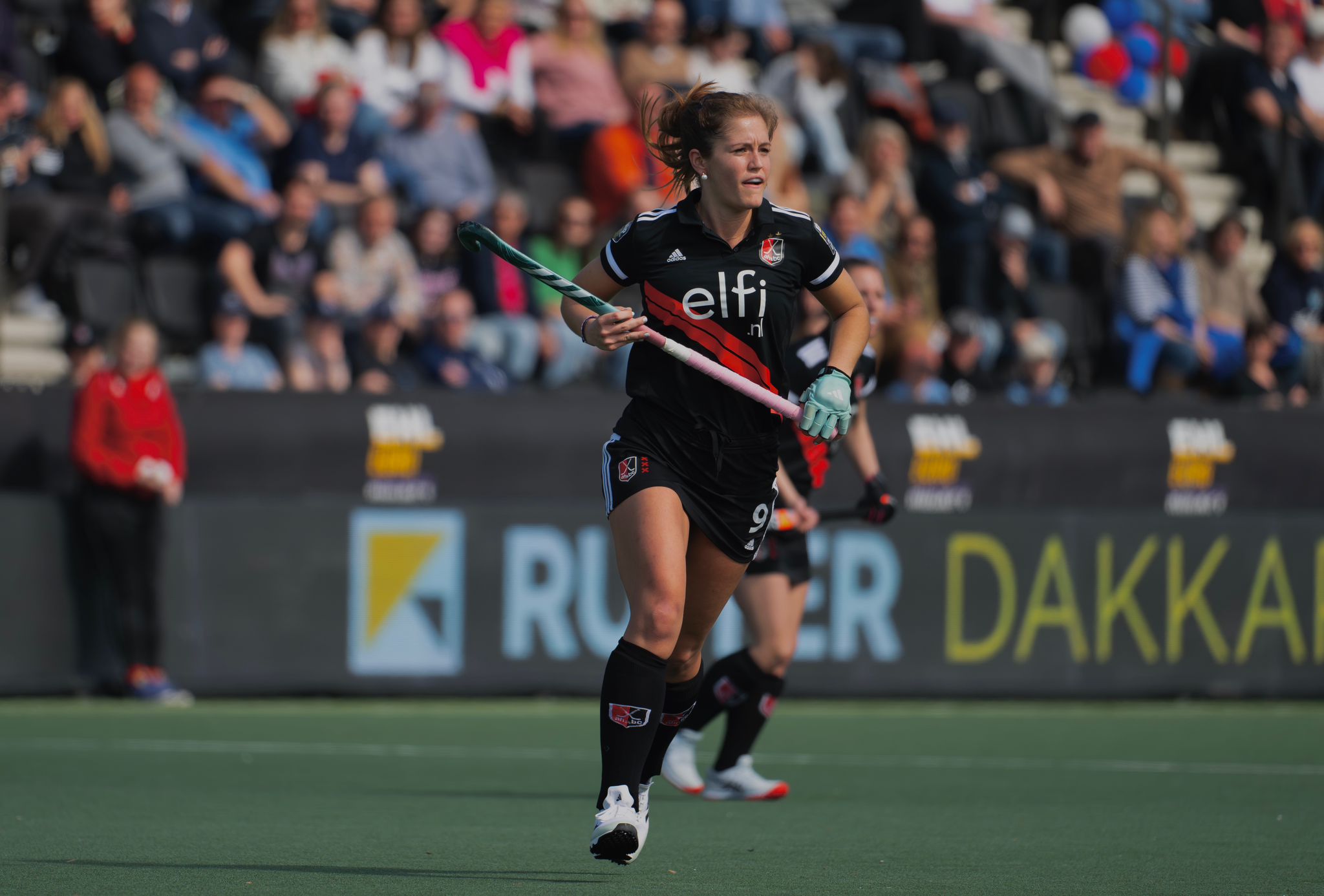 Sonja-Zimmerman_STAGE Sonja-Zimmerman_STAGE